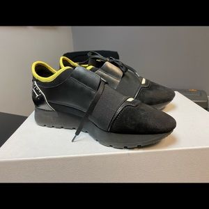 AUTHENTIC BALENCIAGA RUNNERS